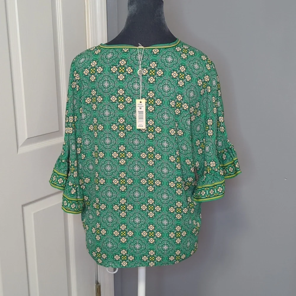 Max Studio Green & Yellow Button Up Tie & Waist Blouse Size Medium
